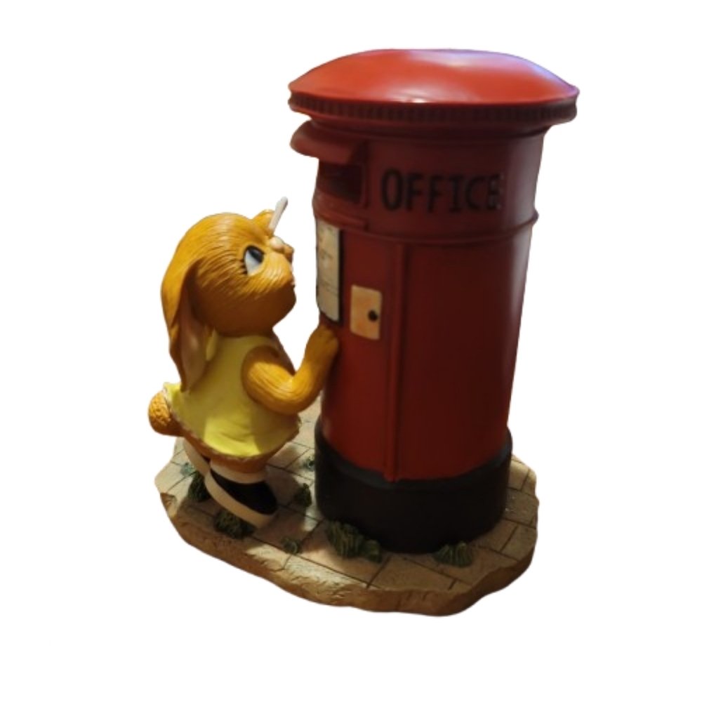Pendelfin Bunny Money Box Girl Hand Painted Rabbit Coin Bank Vintage Collectible